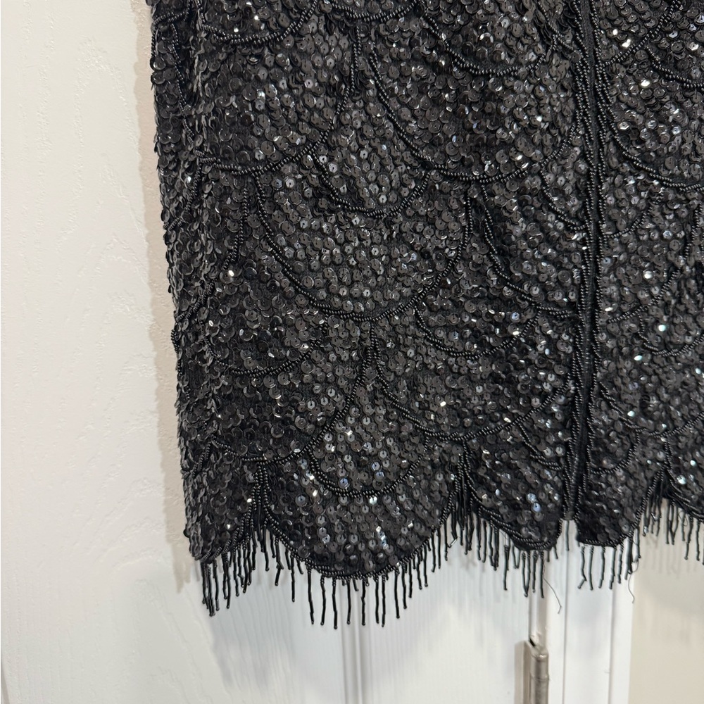 Vintage HONG KONG BLACK SPARKLY BEADED SEQUINS EVENING 100% WOOL
TOP SZE M - Picture 2 of 10